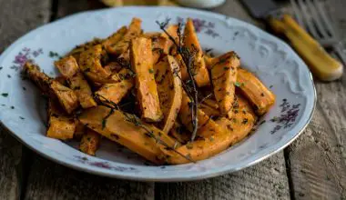 how and when to harvest sweet potatoes