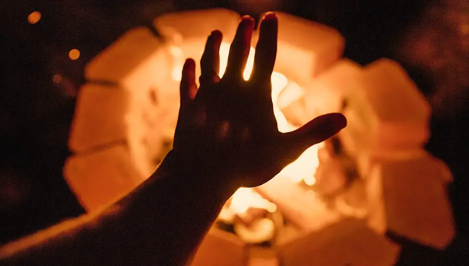 Do Grow Lights Produce Heat Read This Before Moving On!