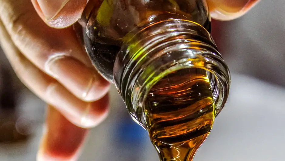how to use hemp seed oil as moisturizer
