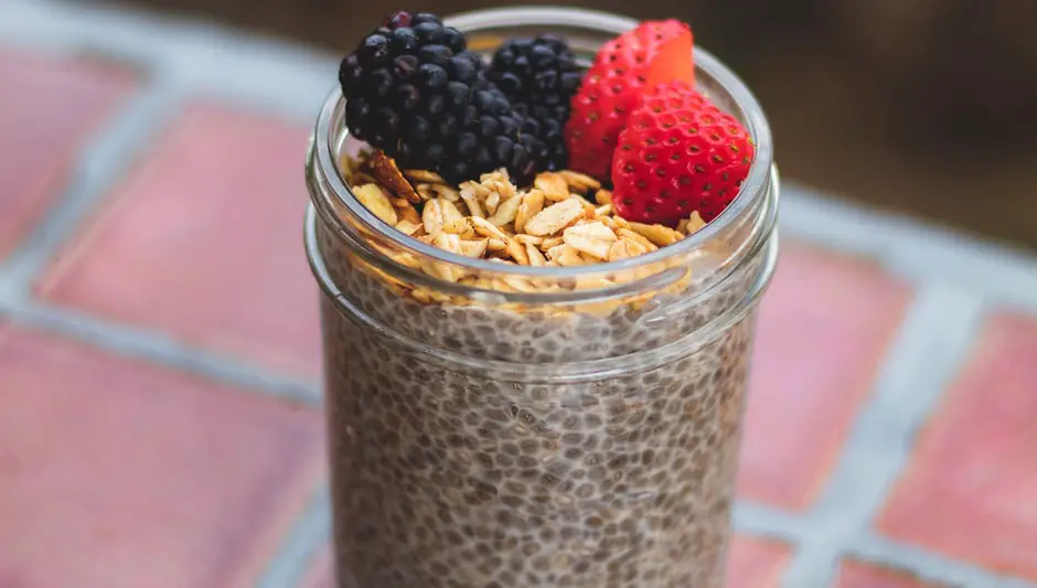 how to eat chia seeds for pcos