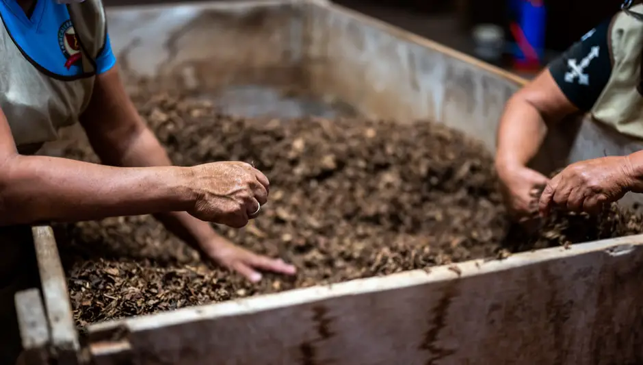 how to build a composter from a trash can