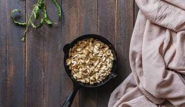 how long to soak pumpkin seeds