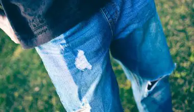 how to remove grass stains from shoes